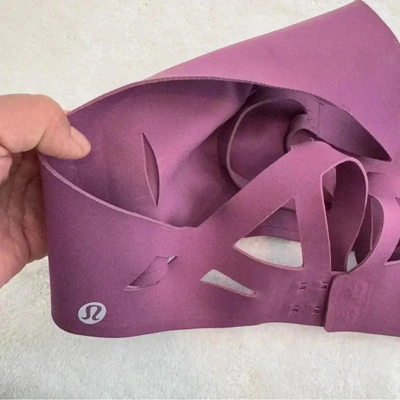 Lululemon Laser Focused Sports Bra Vintage Plum Purple Medium Support 12B/c - Picture 8 of 10